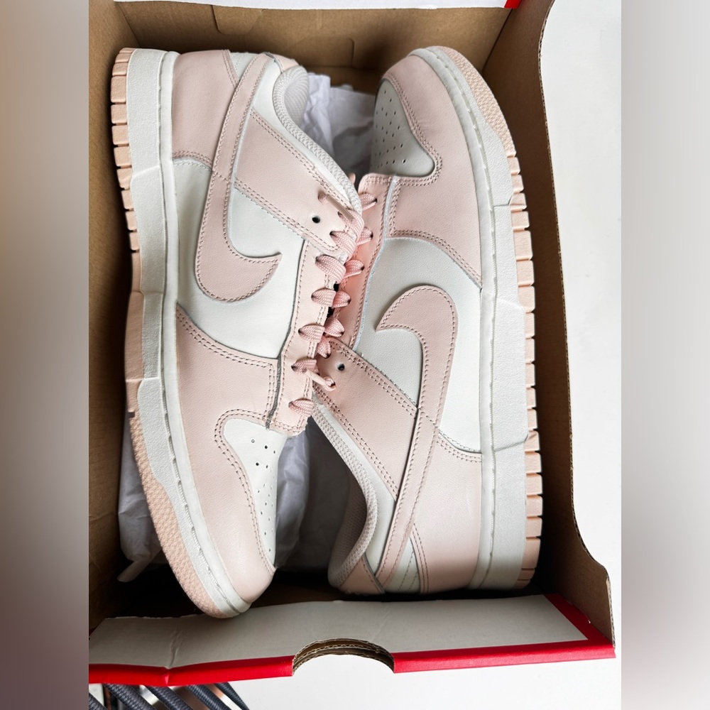 Nike Dunk Low Orange Pearl Wm 12 M 10.5 Excellent Condition